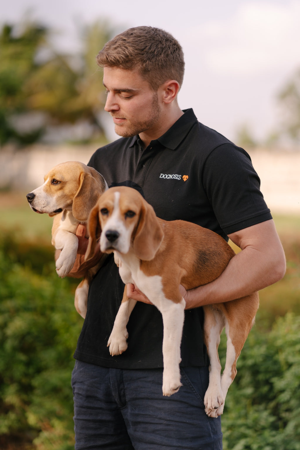 Black Dognosis polo shirt with embroidered chest logo